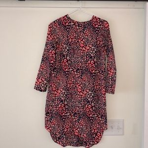 Quarter sleeve cheetah shift dress.